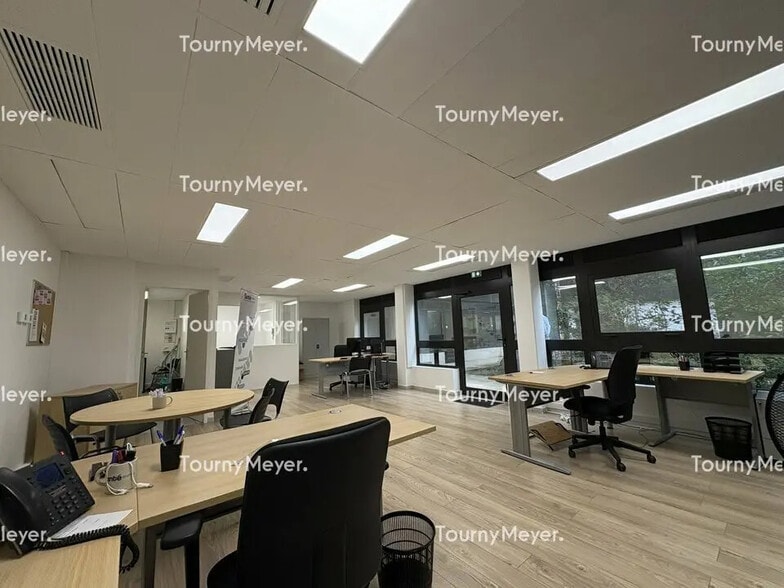 Bureau dans Toulouse à louer - Photo de l’immeuble – Image 2 sur 7