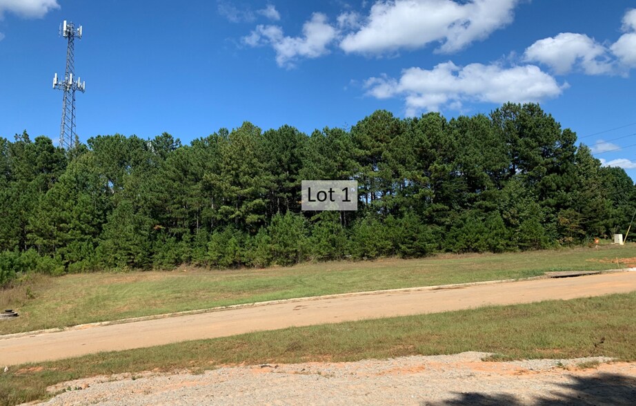 1340 Calvary Church Rd, Gainesville, GA à vendre - Photo de l’immeuble – Image 2 sur 4