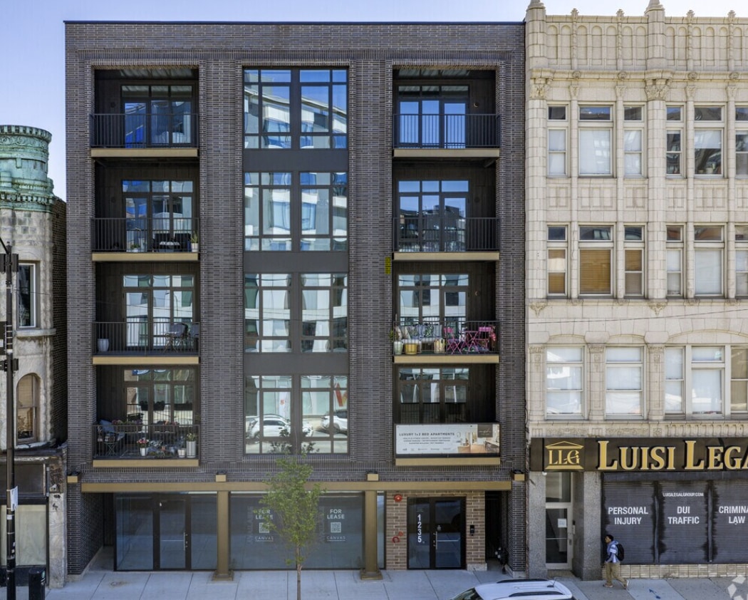 1235-1257 N Ashland Ave, Chicago, IL à louer Photo de l’immeuble– Image 1 sur 10