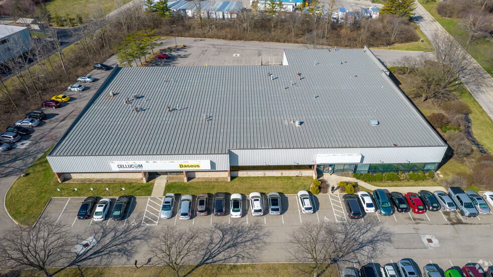 4340-4344 Lyman Dr, Hilliard, OH à louer - Photo de l’immeuble – Image 1 sur 4