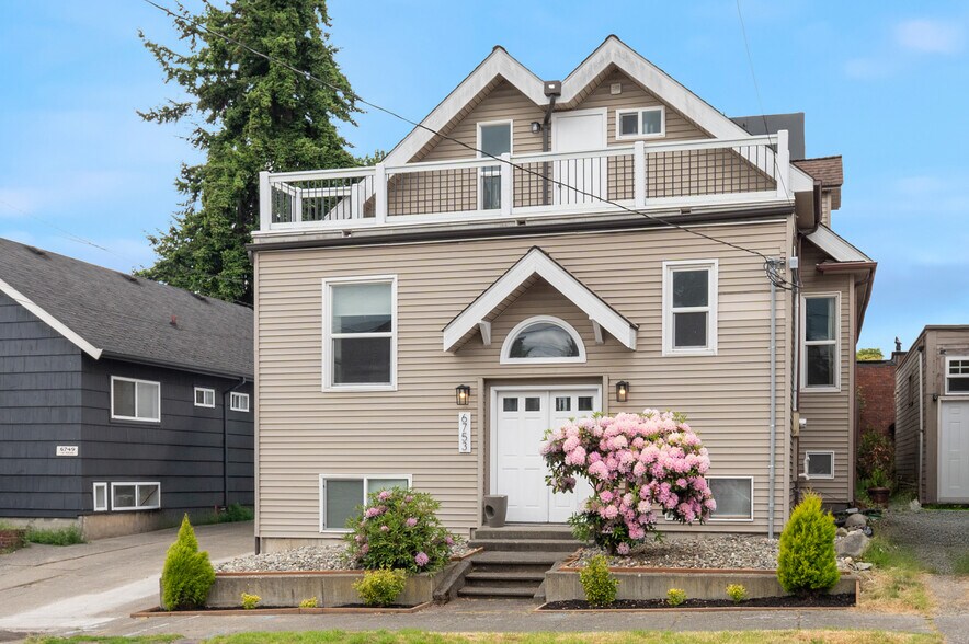 6753 14th Ave NW, Seattle, WA à vendre - Photo de l’immeuble – Image 3 sur 23
