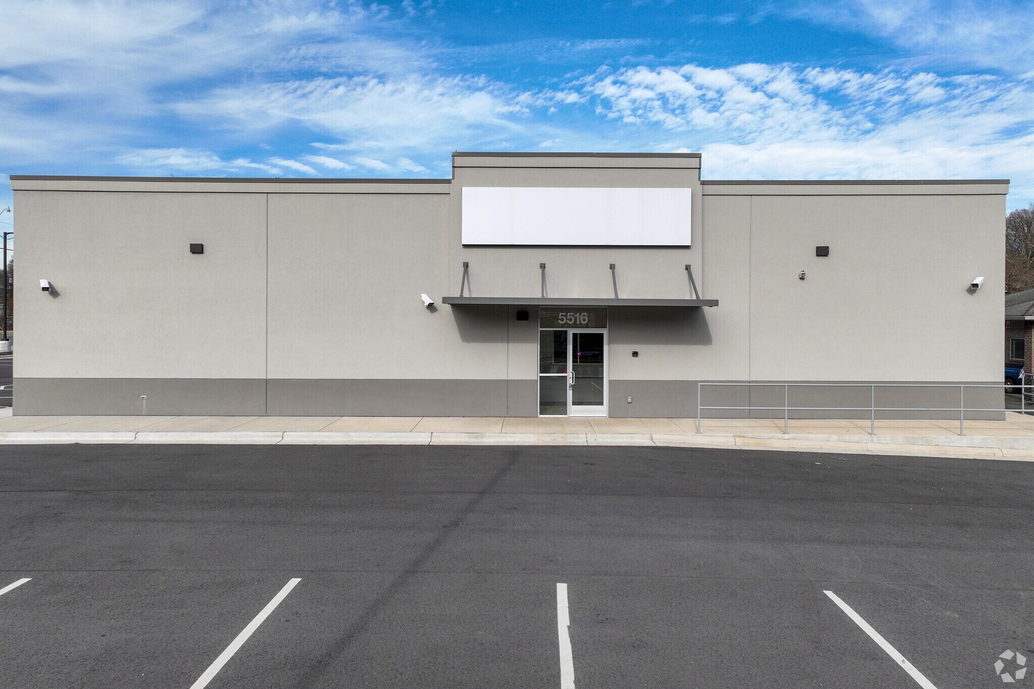 5516 Winona St, Winston-Salem, NC à vendre Photo principale– Image 1 sur 7