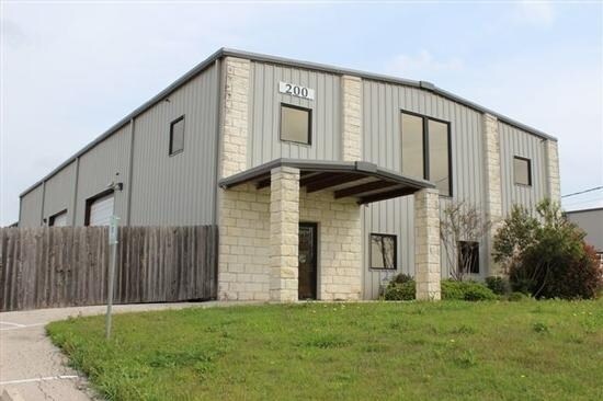 200 Trademark St, Buda, TX à louer Photo principale– Image 1 sur 47
