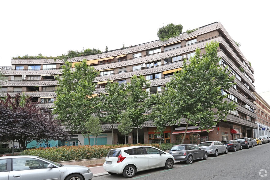 Calle de Bretón de los Herreros, 46, Madrid, Madrid à vendre - Photo principale – Image 1 sur 2