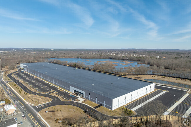 Plus de détails pour 85 Main St, Spotswood, NJ - Industriel/Logistique à louer