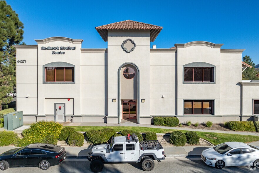 44274 George Cushman Ct, Temecula, CA à louer - Photo de l’immeuble – Image 2 sur 9