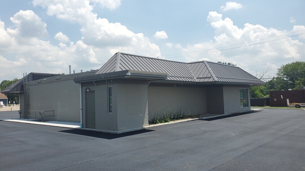 10920 Mill Dam Rd SE, Hebron, OH à louer - Photo de l’immeuble – Image 3 sur 13