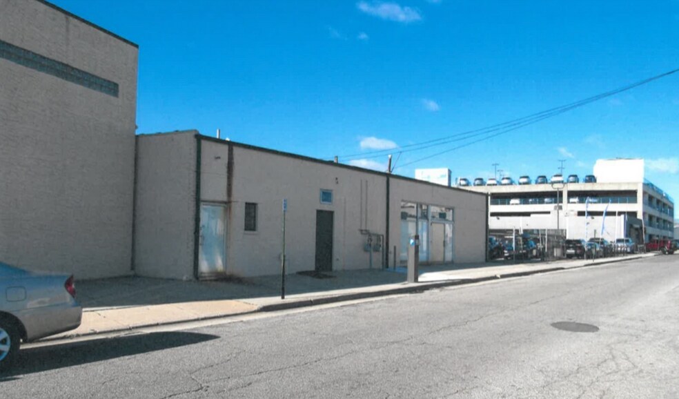 256 N Franklin St, Hempstead, NY à vendre - Photo de l’immeuble – Image 2 sur 7