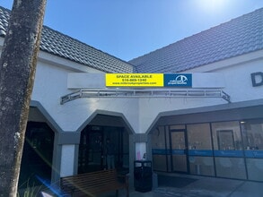 11210-11300 Pines Blvd, Pembroke Pines, FL à louer Photo intérieure– Image 1 sur 9