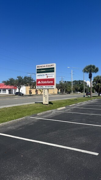 8065-8075 Beneva Rd, Sarasota, FL à louer - Autre – Image 3 sur 6
