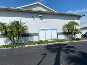 1715 8th Ave W, Palmetto, FL à louer Photo de l’immeuble– Image 1 sur 2