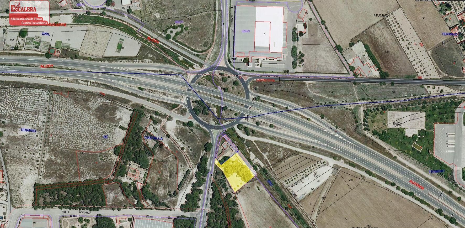 Industriel/Logistique dans Castalla, Alicante à vendre Aérien– Image 1 sur 12