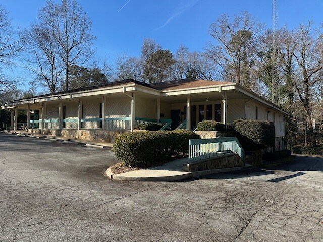 370 Winn Way, Decatur, GA à vendre - Photo de l’immeuble – Image 2 sur 7