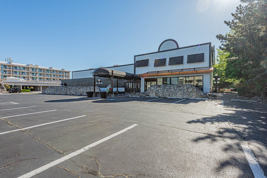 14410 Coastal Hwy, Ocean City, MD à vendre - Photo de l’immeuble – Image 3 sur 40