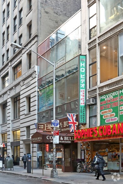 23 W 45th St, New York, NY à vendre - Photo de l’immeuble – Image 3 sur 16