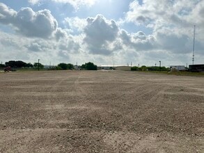 433 N Navigation Blvd, Corpus Christi, TX à louer Autre– Image 2 sur 7