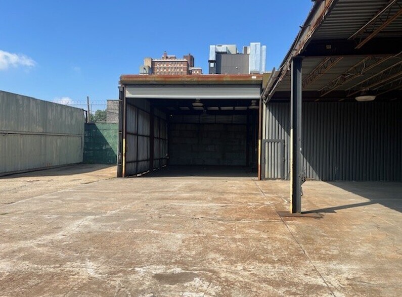 134 Junius St, Brooklyn, NY à louer - Photo de l’immeuble – Image 3 sur 8