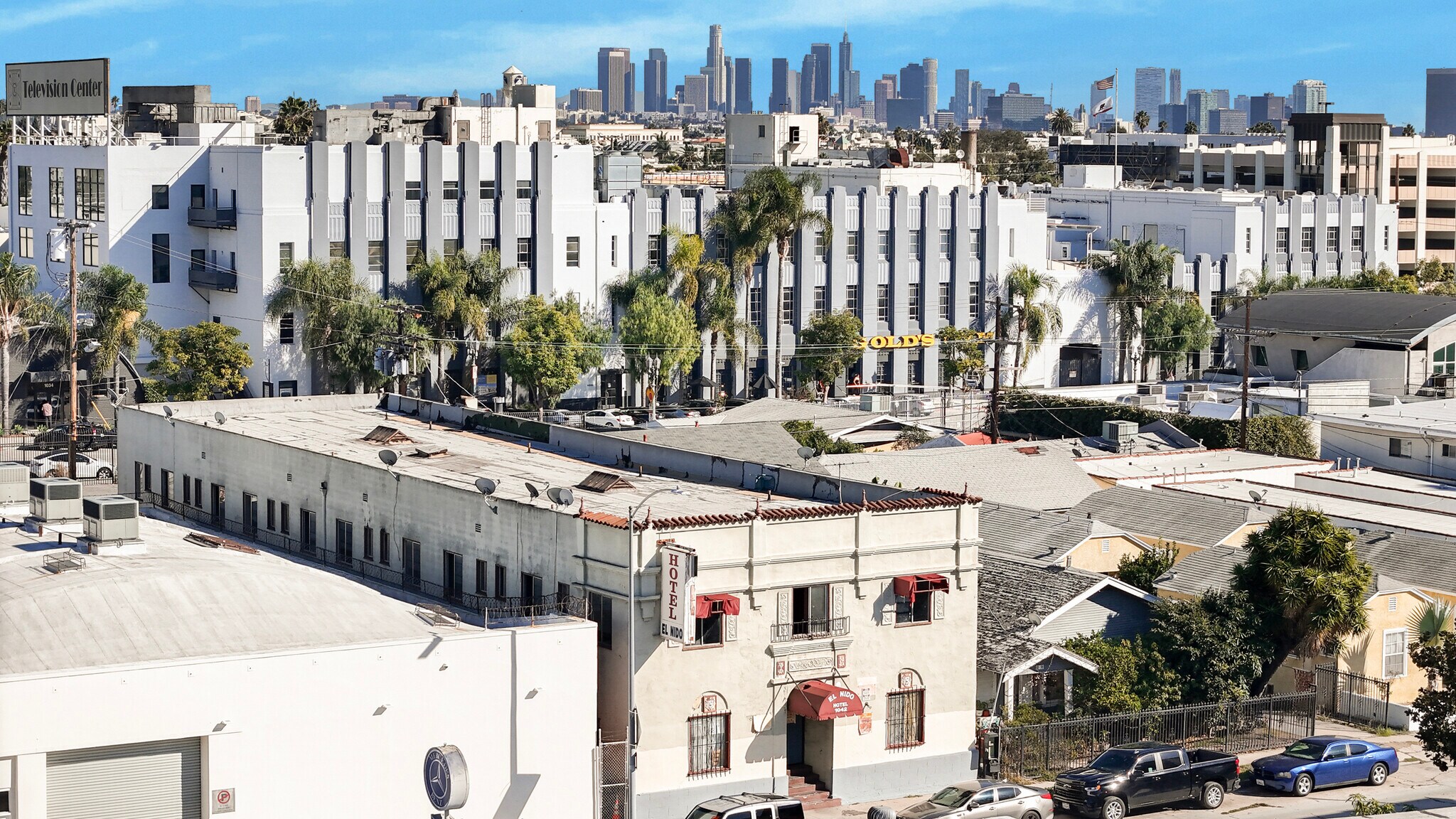 1042 N Wilcox Ave, Los Angeles, CA à vendre Photo de l’immeuble– Image 1 sur 16