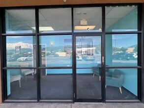 957 N Main St, Layton, UT à louer Photo intérieure– Image 2 sur 11