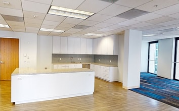 201 Mission St, San Francisco, CA à louer Photo intérieure– Image 1 sur 4