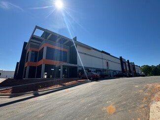 Plus de détails pour 7401 Steele Creek Rd, Charlotte, NC - Industriel/Logistique à louer