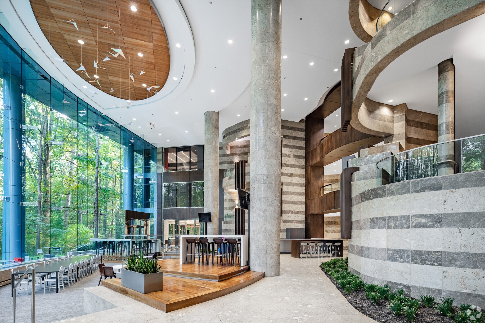 2500 Windy Ridge Pky SE, Atlanta, GA à louer Hall d’entrée– Image 1 sur 42