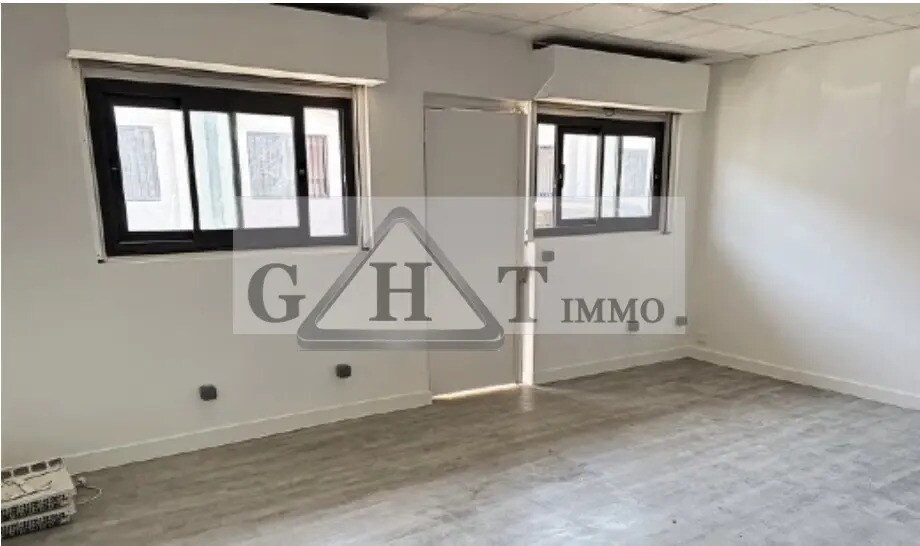 Bureau dans Épinay-sur-Seine à louer - Photo intérieure – Image 3 sur 3