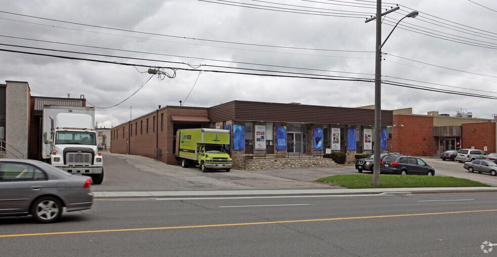 886 Progress Ave, Toronto, ON à vendre - Photo principale – Image 1 sur 4