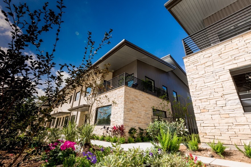 1310 Rayford Park Rd, Spring, TX à louer - Photo de l’immeuble – Image 3 sur 15