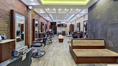 350 E 13th St, New York, NY à louer Photo intérieure– Image 2 sur 10