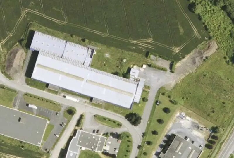 Local d'activités dans Bohain-en-Vermandois à vendre - Photo de l’immeuble – Image 1 sur 1