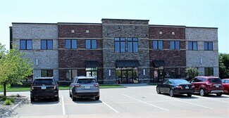 Plus de détails pour 1641 Boyson Square Dr, Hiawatha, IA - Bureau à louer