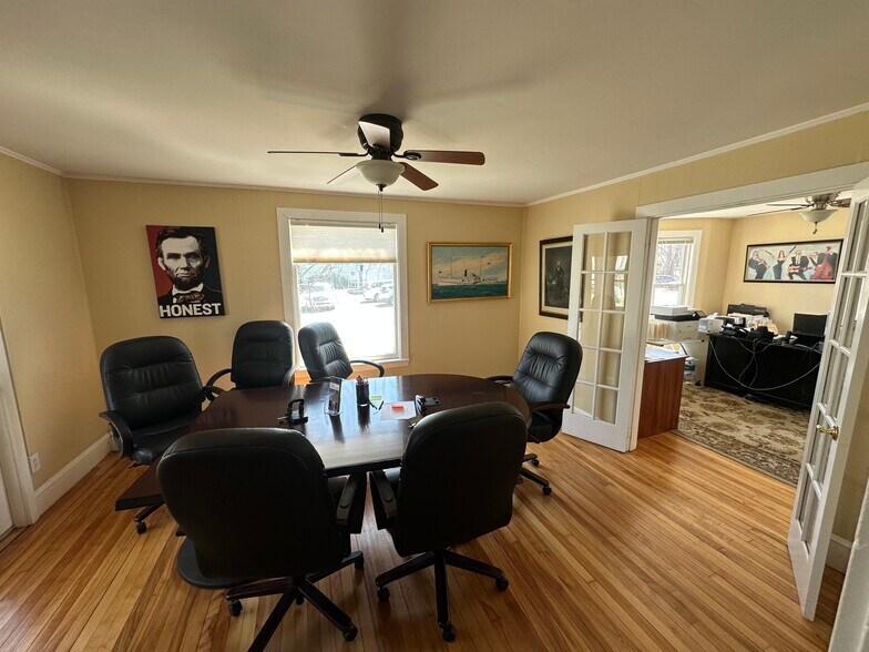 796 Forest Ave, Portland, ME à vendre - Photo de l’immeuble – Image 3 sur 5