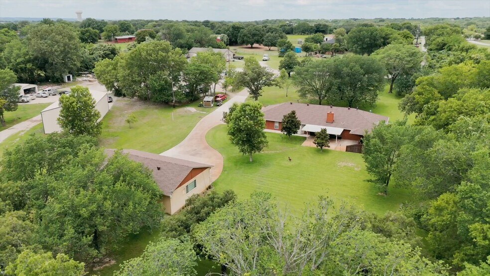 981 Witherspoon Way, Flower Mound, TX à vendre - Vidéo sur l’annonce professionnelle – Image 2 sur 60