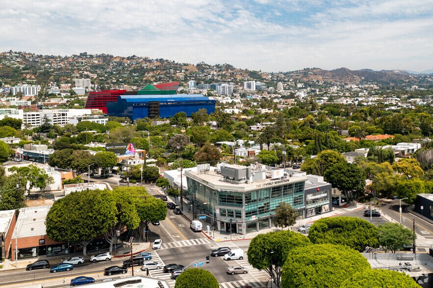 8789-8797 Beverly Blvd, West Hollywood, CA à louer - Aérien – Image 2 sur 2
