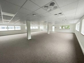 Bureau dans Carquefou à vendre Photo intérieure– Image 2 sur 8