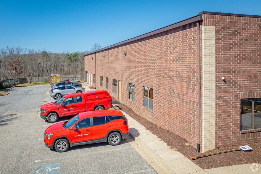 1516 Jabez Run, Millersville, MD à vendre - Photo de l’immeuble – Image 2 sur 10