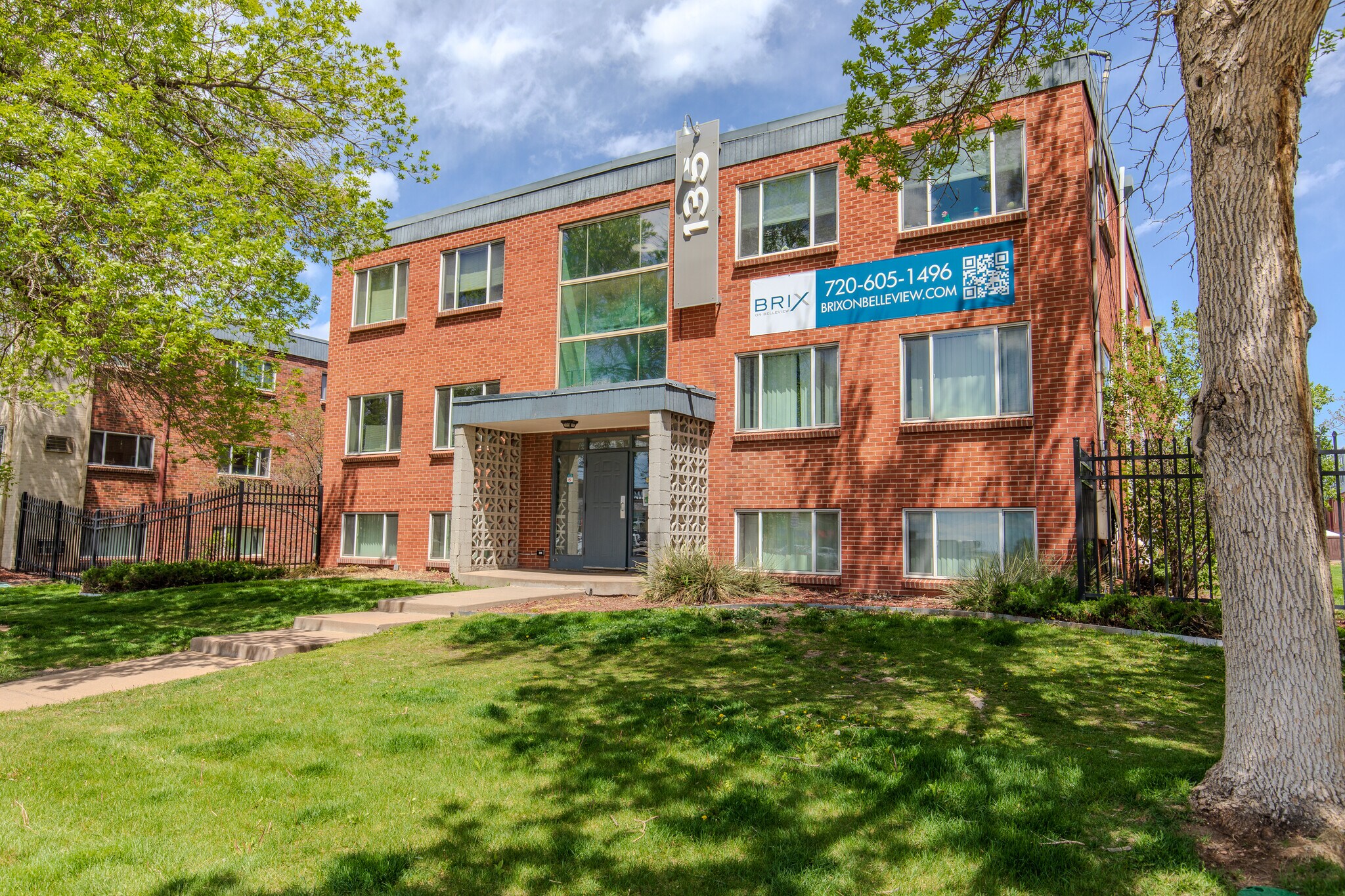 175 W Belleview Ave, Englewood, CO à vendre Photo principale– Image 1 sur 44