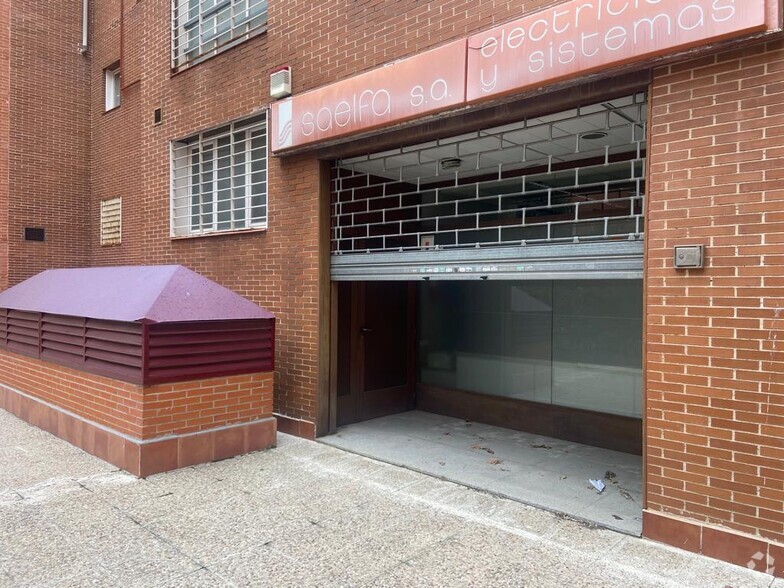 Immeuble residentiel dans Madrid, Madrid à vendre - Photo intérieure – Image 1 sur 1