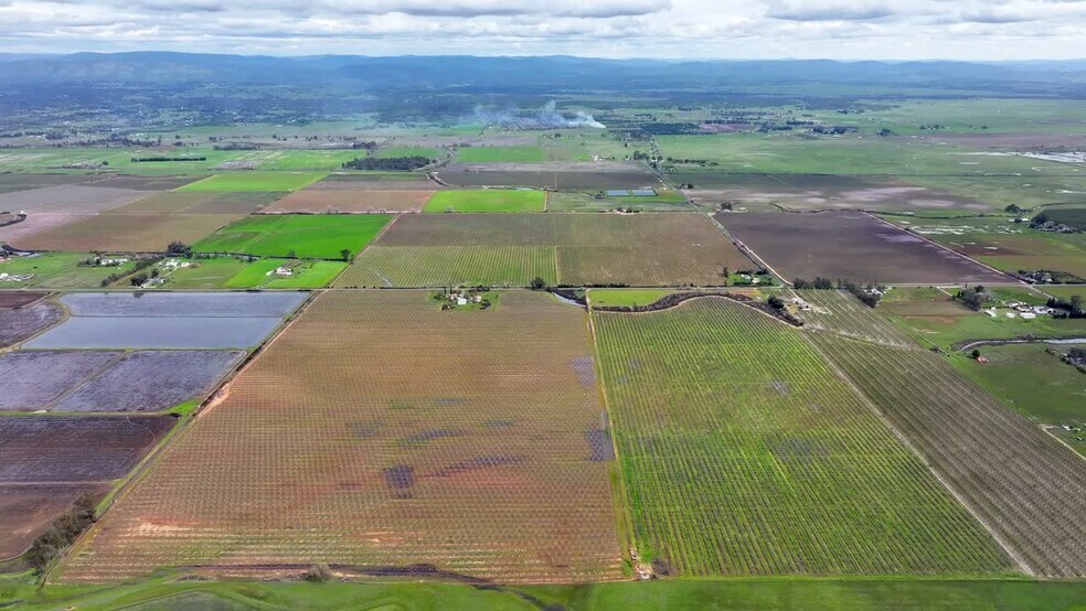 Lone Tree Road, Oroville, CA à vendre - Vidéo sur l’annonce professionnelle – Image 2 sur 18
