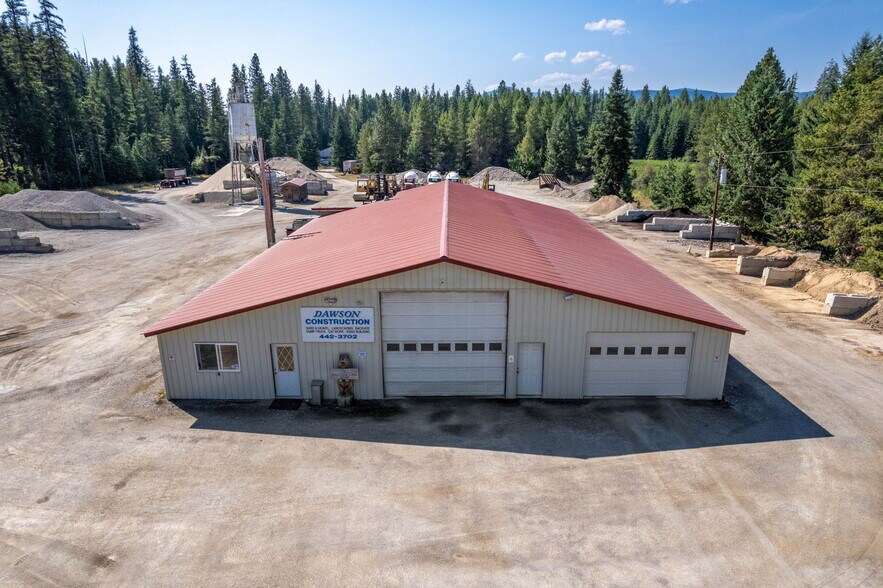 116 Sullivan Lake Rd, Ione, WA à vendre - Photo de l’immeuble – Image 3 sur 66
