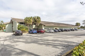 Plus de détails pour 12811 Kenwood Ln, Fort Myers, FL - Bureau à louer