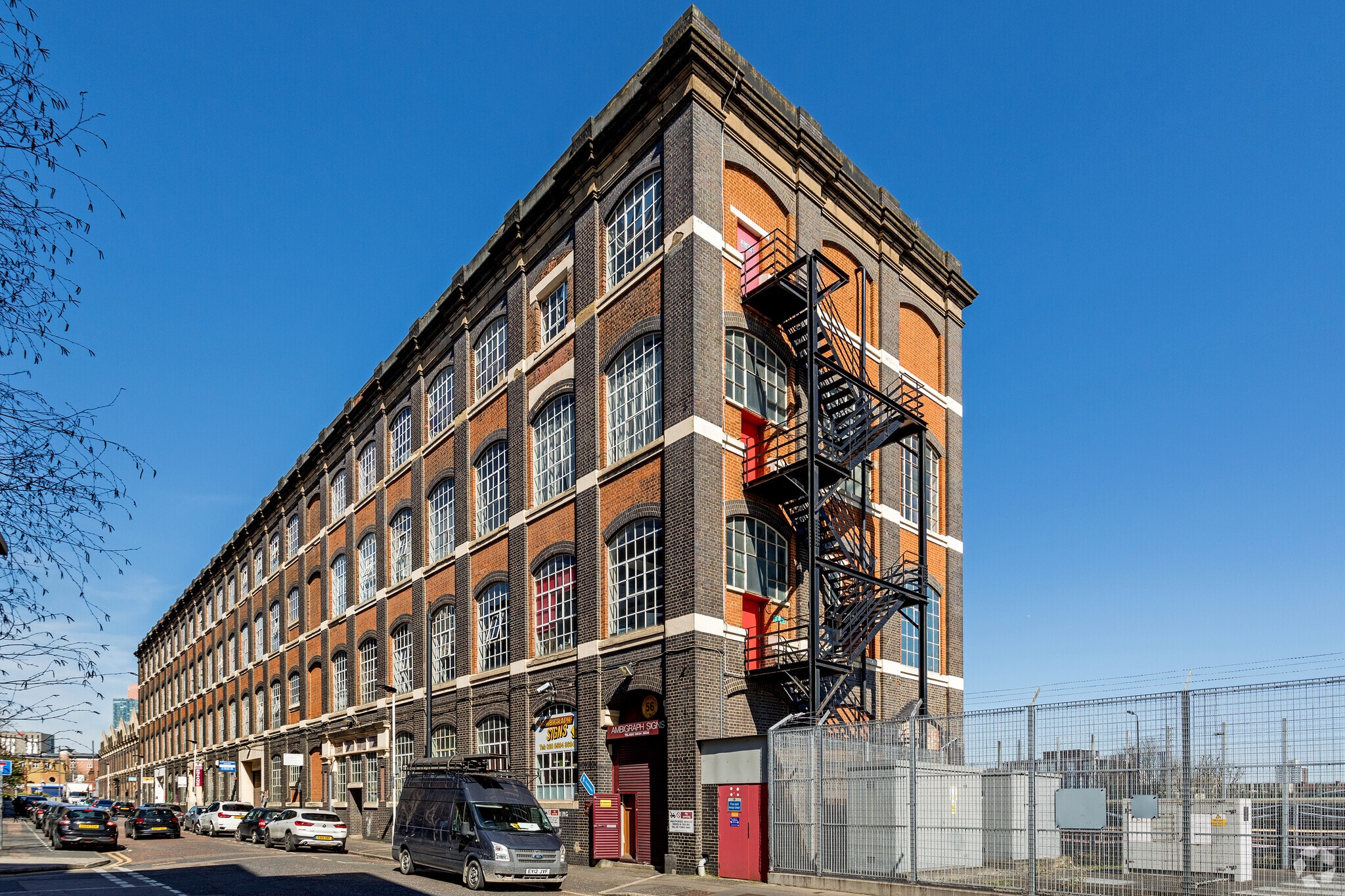 Burford Rd, Londres à louer Photo principale– Image 1 sur 9