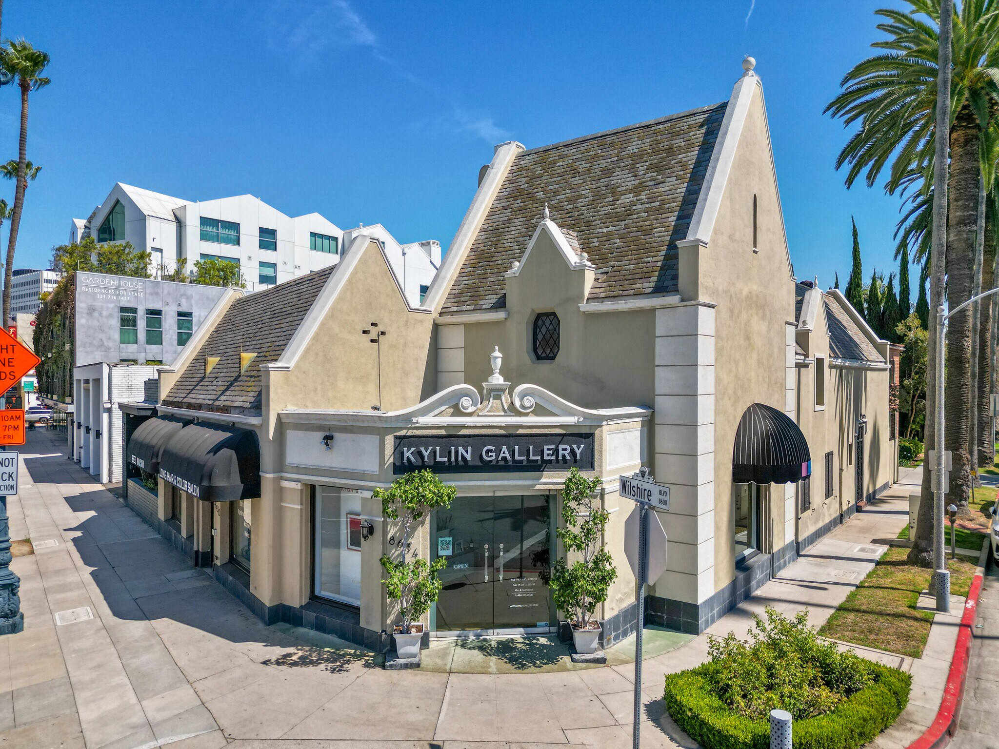 8630-8634 Wilshire Blvd, Beverly Hills, CA à louer Photo de l’immeuble– Image 1 sur 21