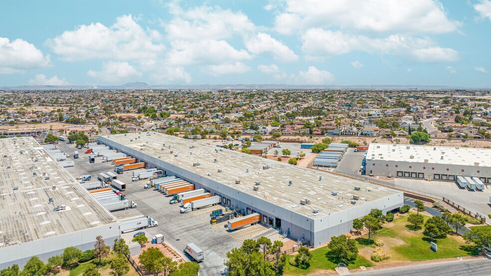 11970 Pellicano Dr, El Paso, TX à louer - Aérien – Image 3 sur 12