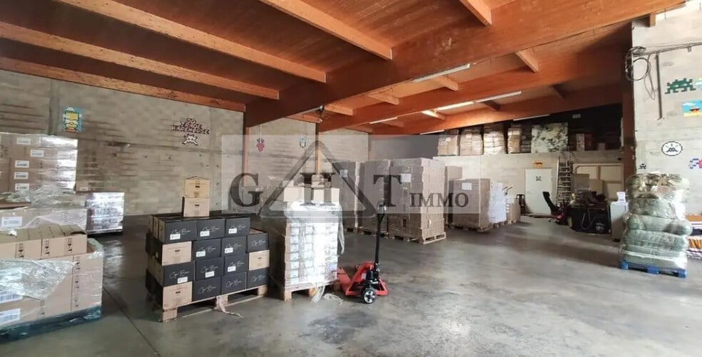 Industriel/Logistique dans Le Mesnil-Amelot à vendre - Photo intérieure – Image 3 sur 5