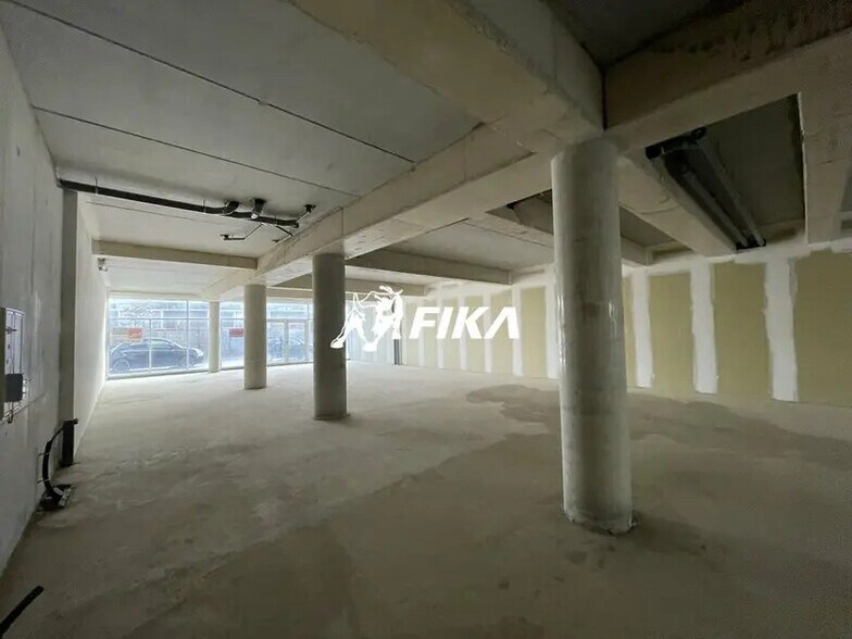 Local commercial dans Mérignac à vendre - Photo de l’immeuble – Image 3 sur 24
