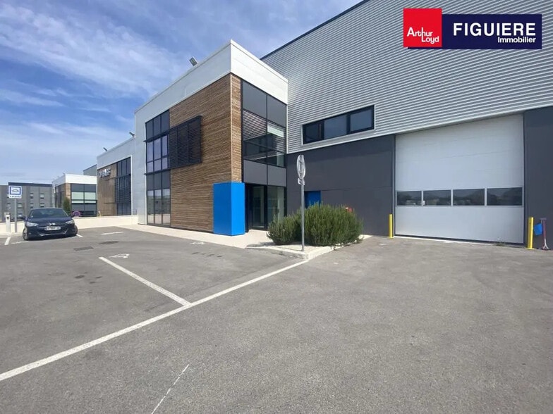 10 Boulevard Pythagore, Vitrolles à louer - Photo de l’immeuble – Image 1 sur 8
