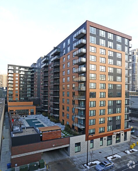 313 Washington Ave S, Minneapolis, MN à vendre - Photo de l’immeuble – Image 3 sur 70