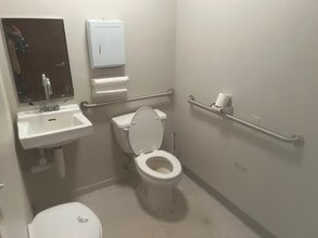 703 N Bridge St, Elkton, MD à louer Photo intérieure– Image 1 sur 7